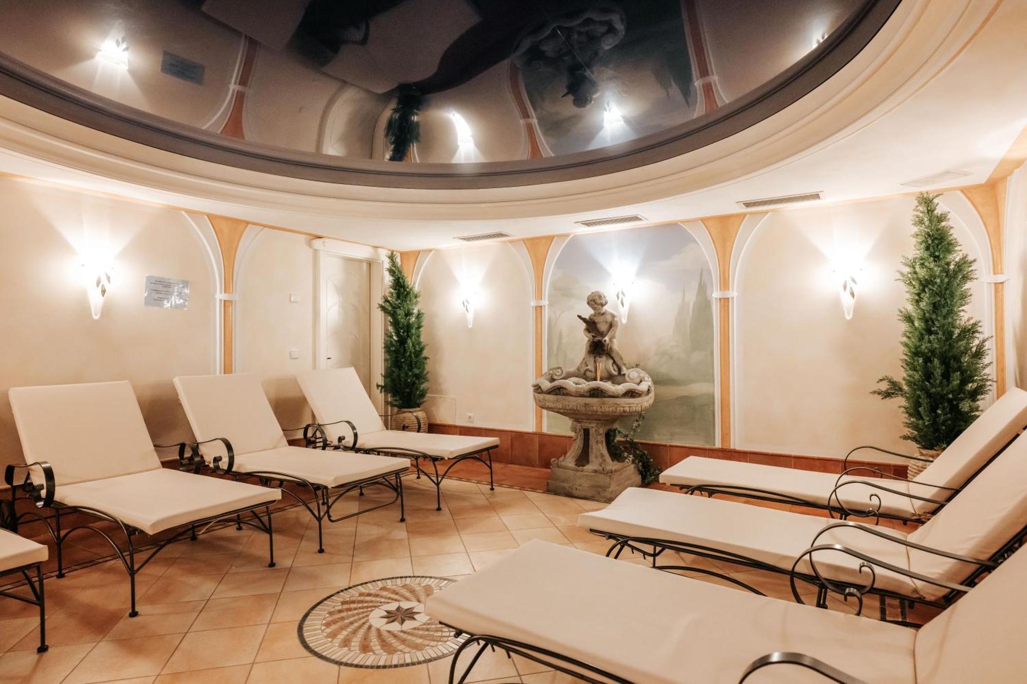 Hotel Tannenhof Brunico Eksteriør billede
